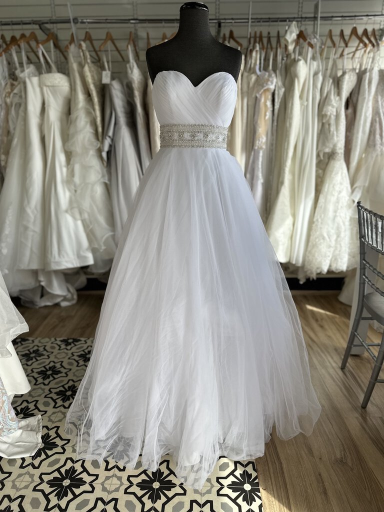 Oleg Cassini Strapless Tulle Belted Bridal Gown 4