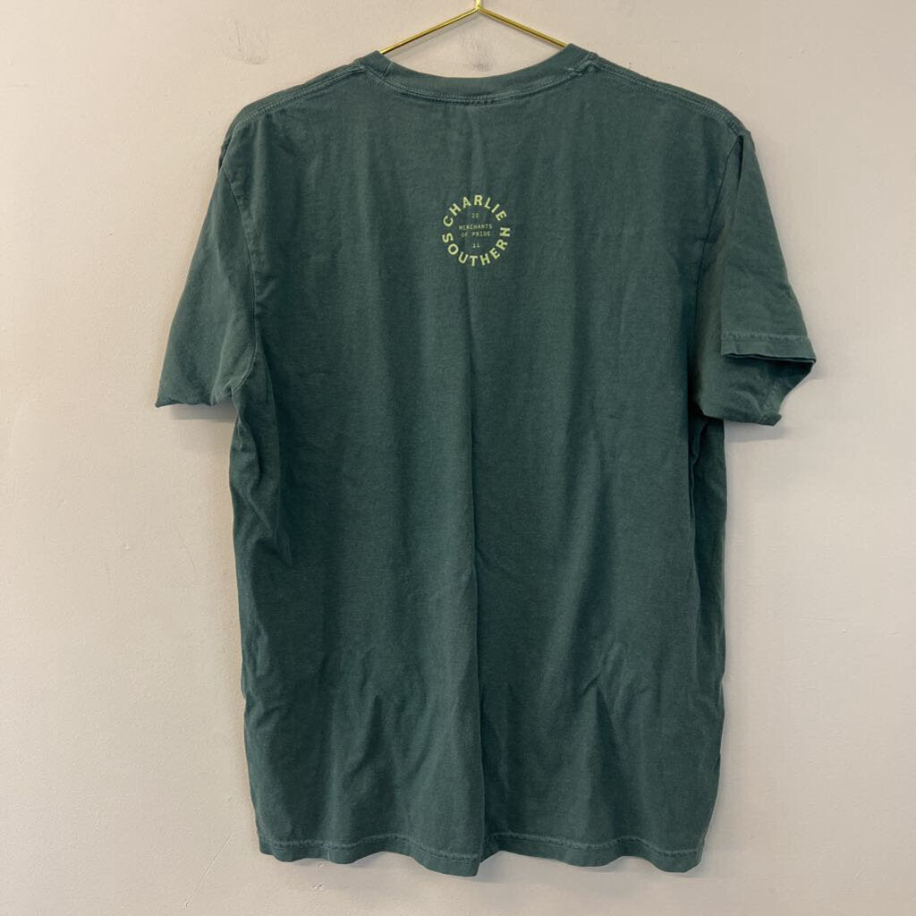 Comfort Colors Green Short Sleeve 'Margs?' Graphic Tee Large