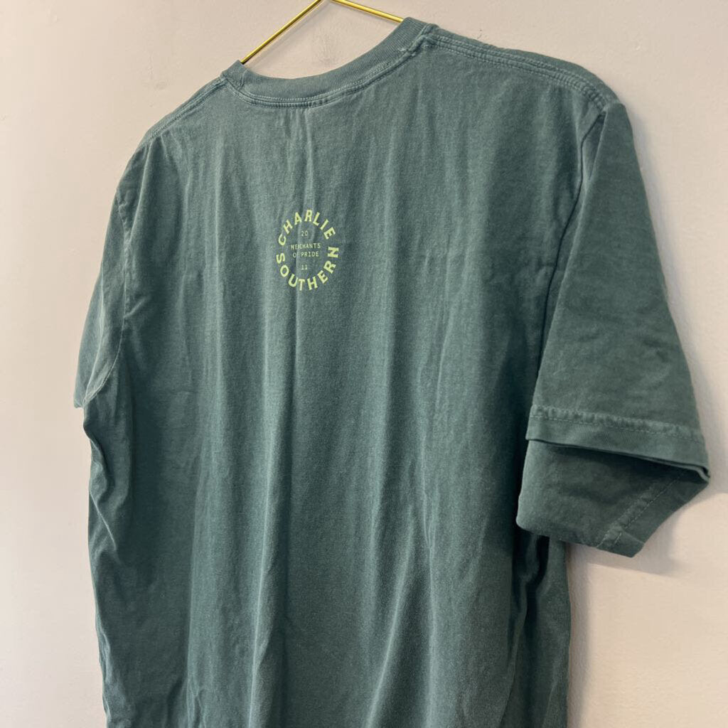 Comfort Colors Green Short Sleeve 'Margs?' Graphic Tee Large