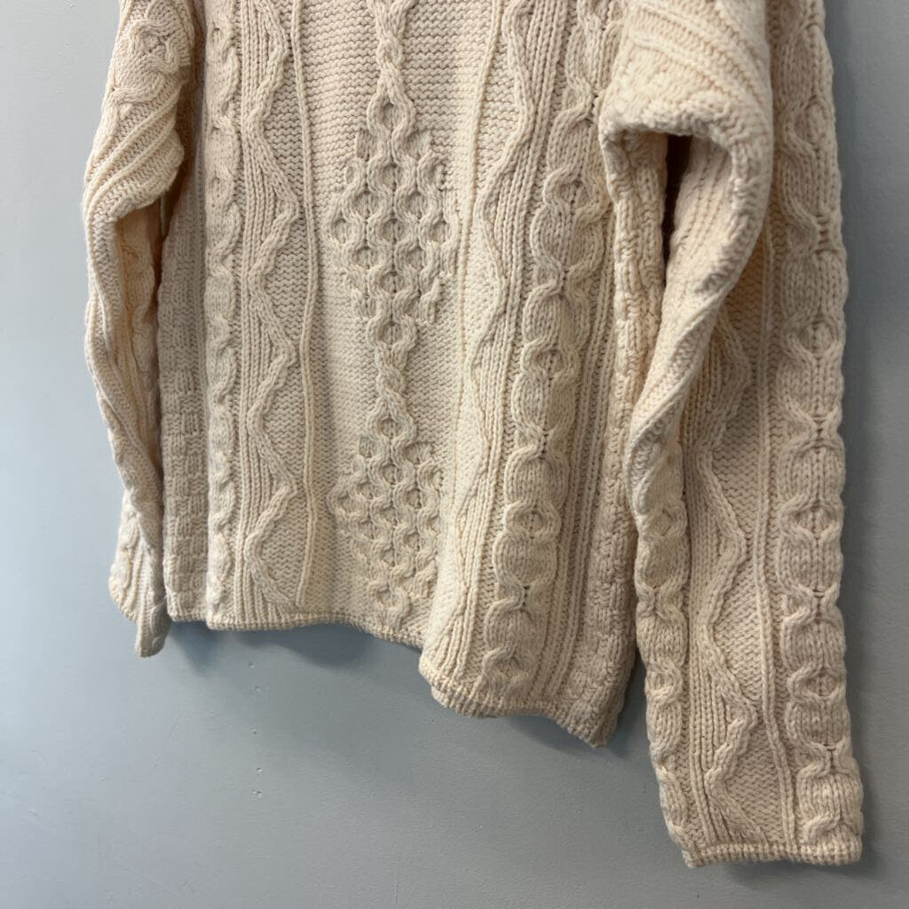 Aran Crafts 100% Merino Wool Cream Turtleneck Sweater Small