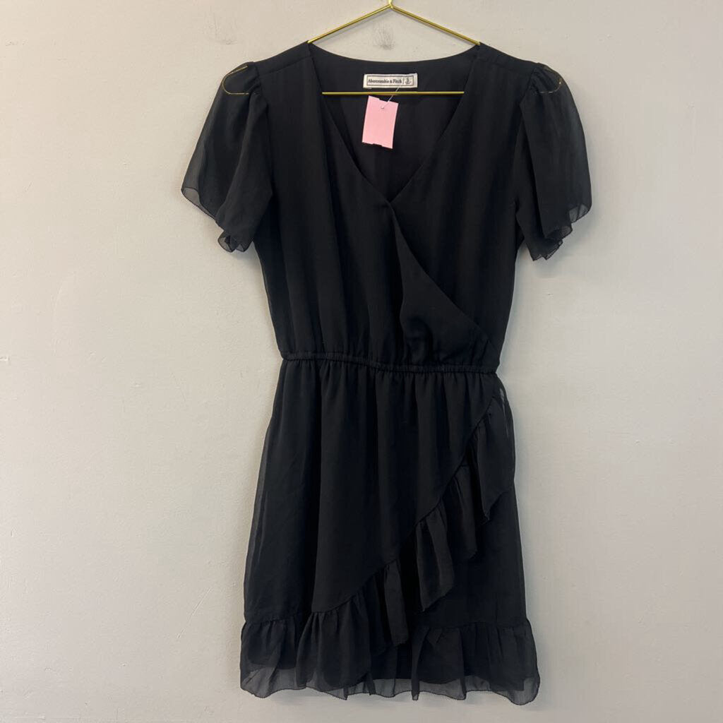 Abercrombie and Fitch Black Short Sleeve Ruffle Detail Dress Small