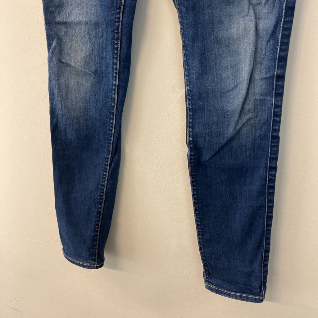 7 For All Mankind Dark Wash The Skinny Jeans 26