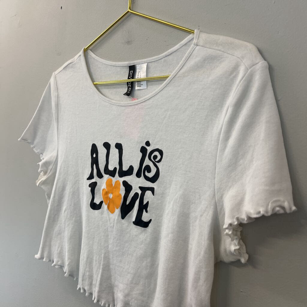 Divided White/ Multi 'All Is Love' Short Sleeve Cropped Graphic Tee Large