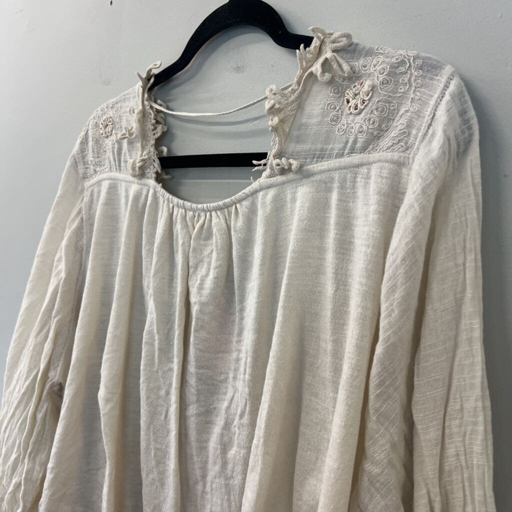 Free People Cream Embroidered Lace Detail V Neck Top Large