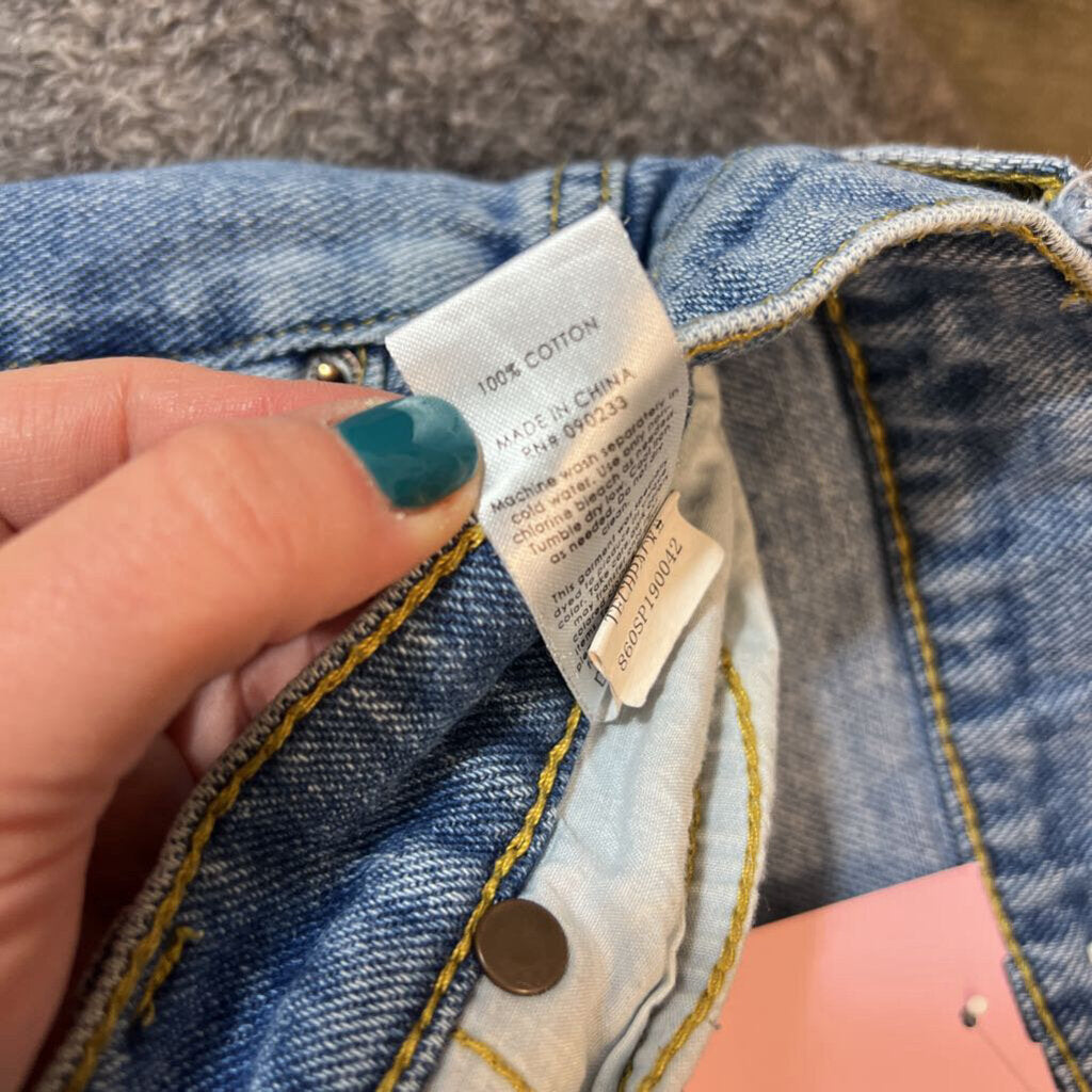 PacSun Light Wash High Rise Straight Jeans 25