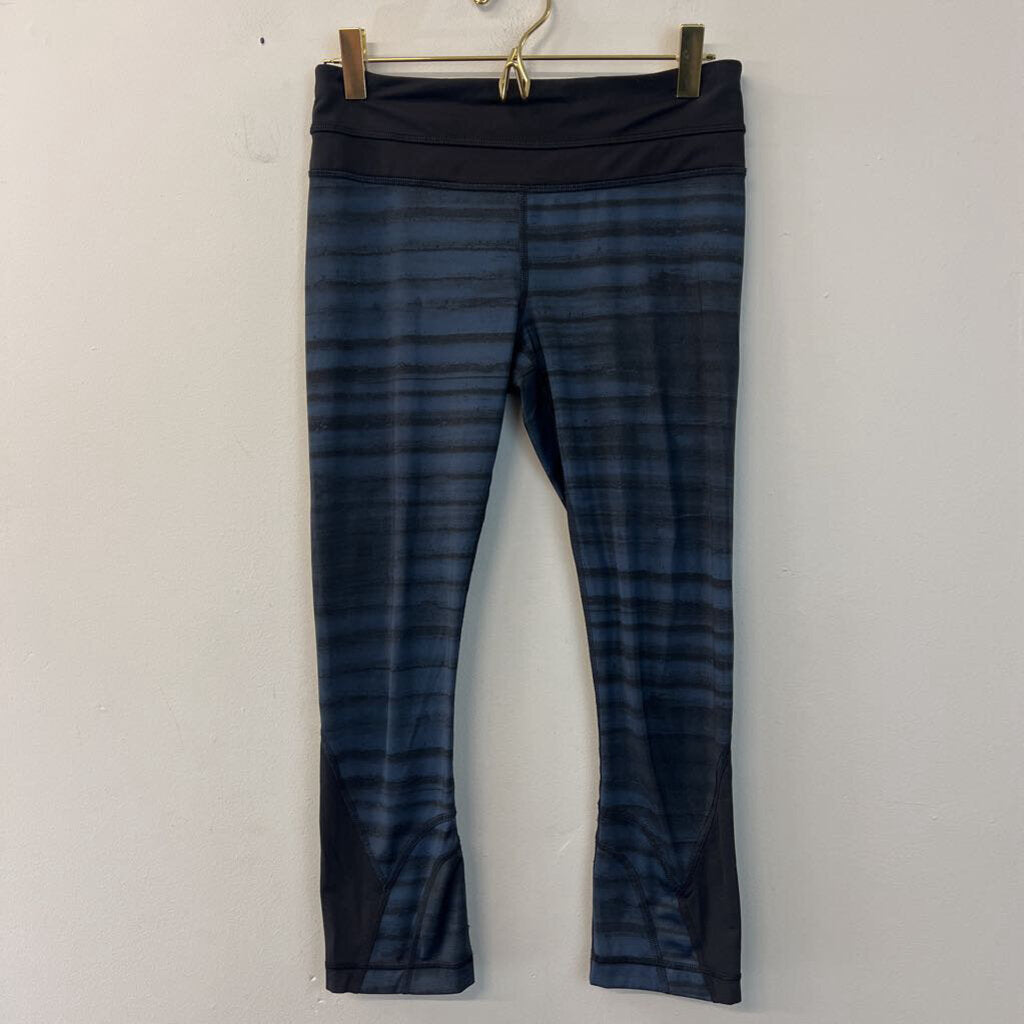 Lululemon Blue/ Black Striped Cropped Leggings 4