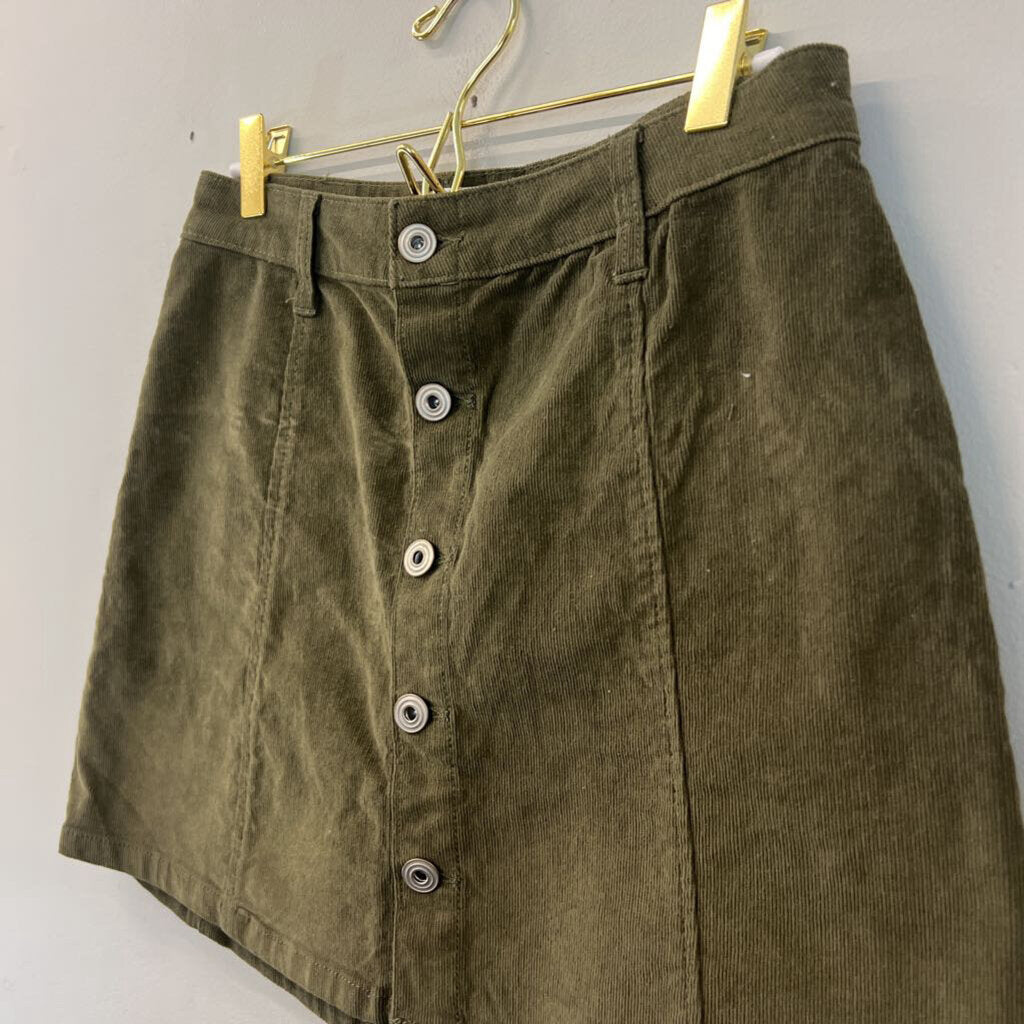 Regeneration Green Corduroy Snap Button Front Skirt 27