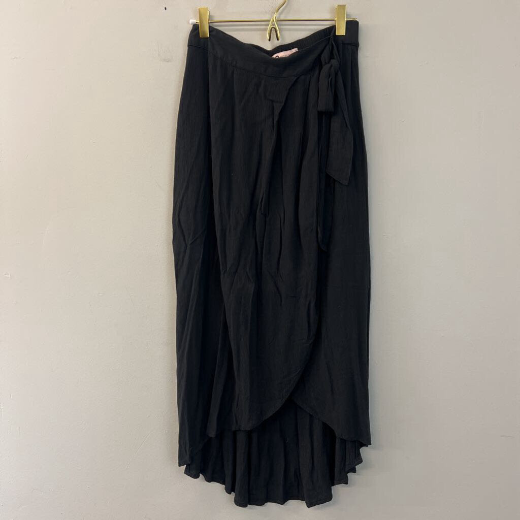 SO Black Crinkle Wrap Midi Skirt Small