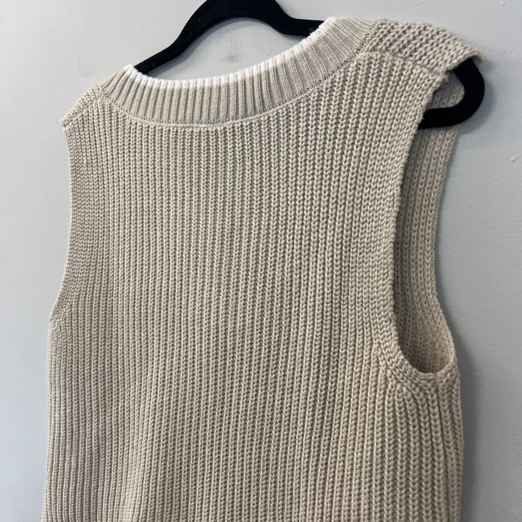 Divided Beige/ Cream Knit Sweater Vest Medium