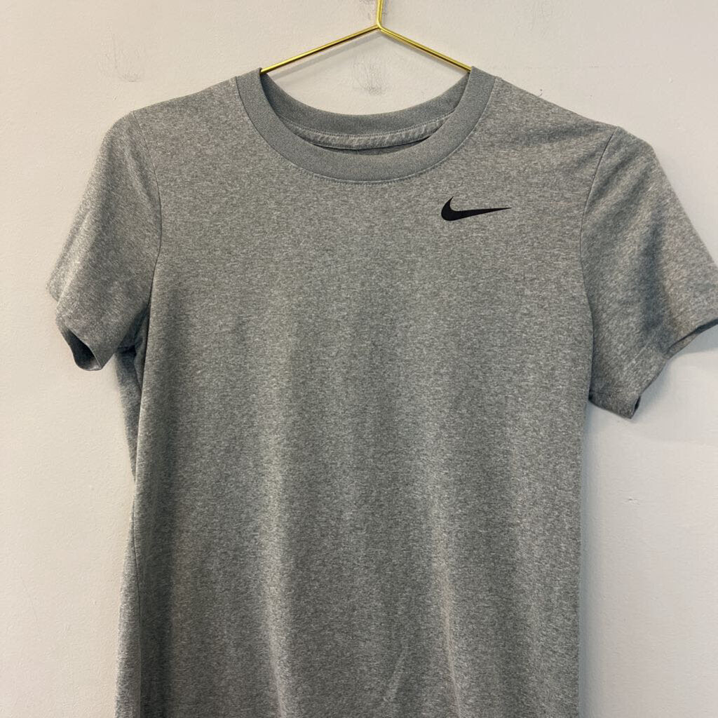 Nike Grey Short Sleeve Athletic Top Small