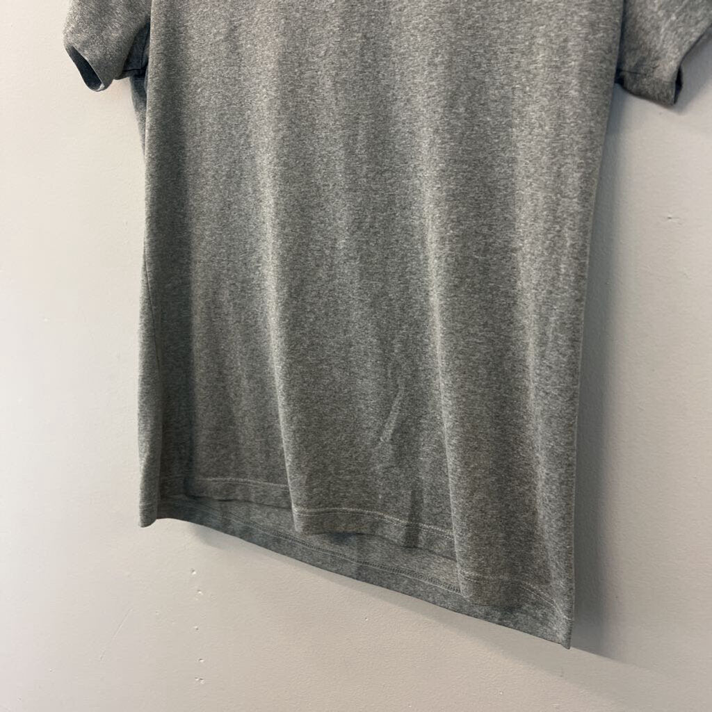 Nike Grey Short Sleeve Athletic Top Small