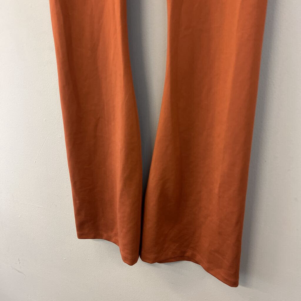 Nike Orange Flare Leggings Medium