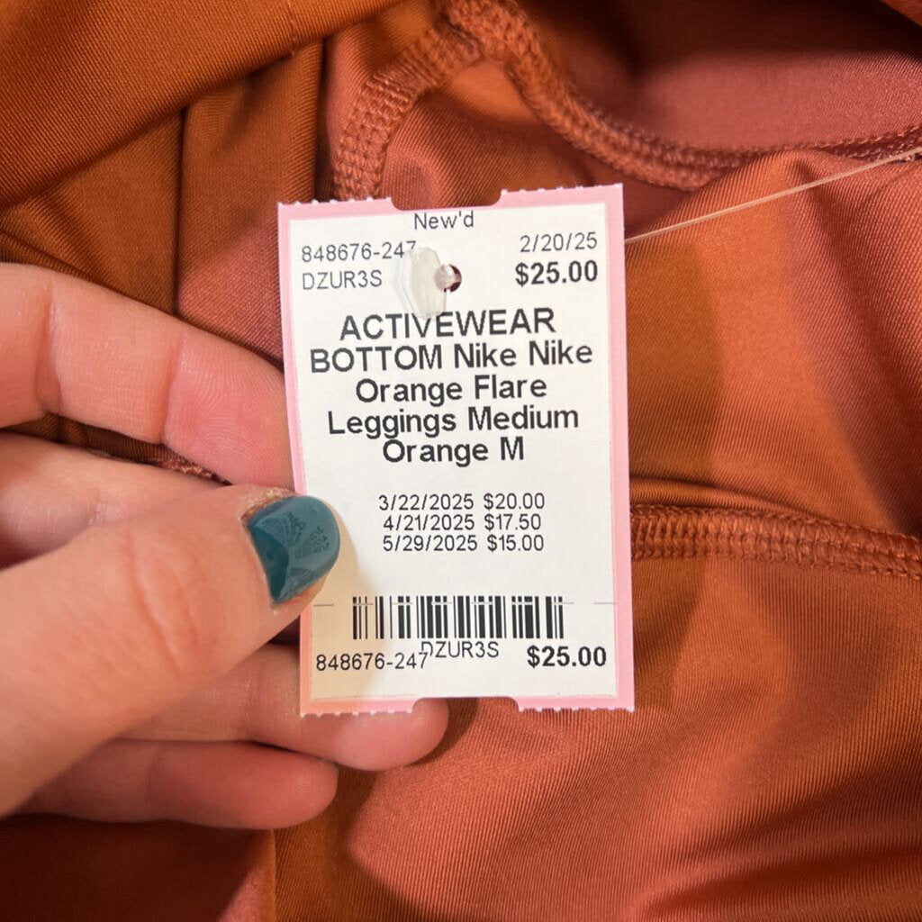 Nike Orange Flare Leggings Medium