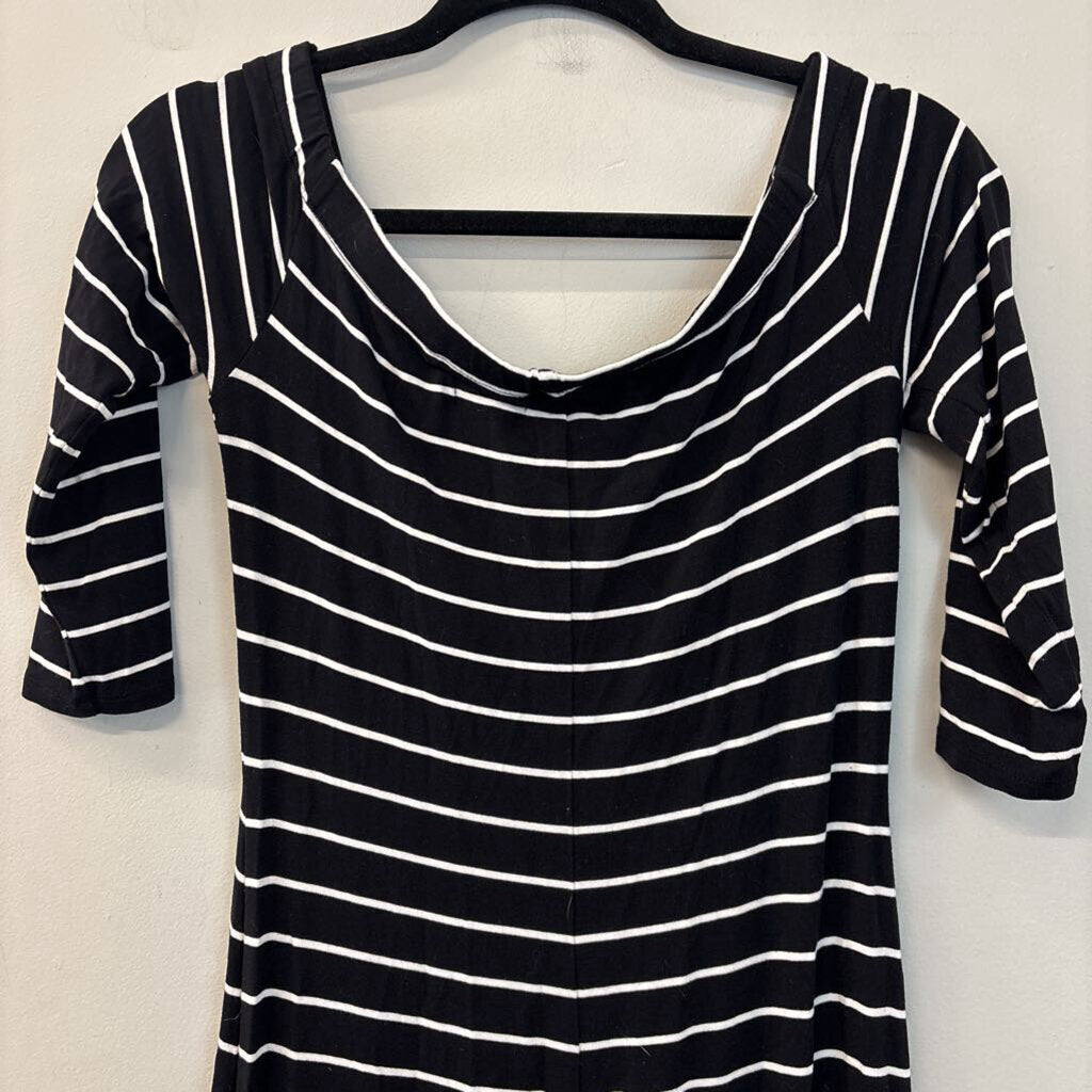 Belle Sky Black/ White Striped Off Shoulder Dress Medium