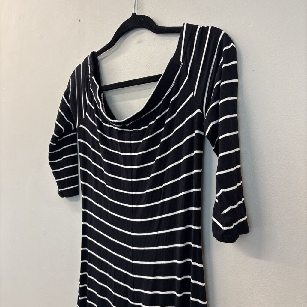 Belle Sky Black/ White Striped Off Shoulder Dress Medium