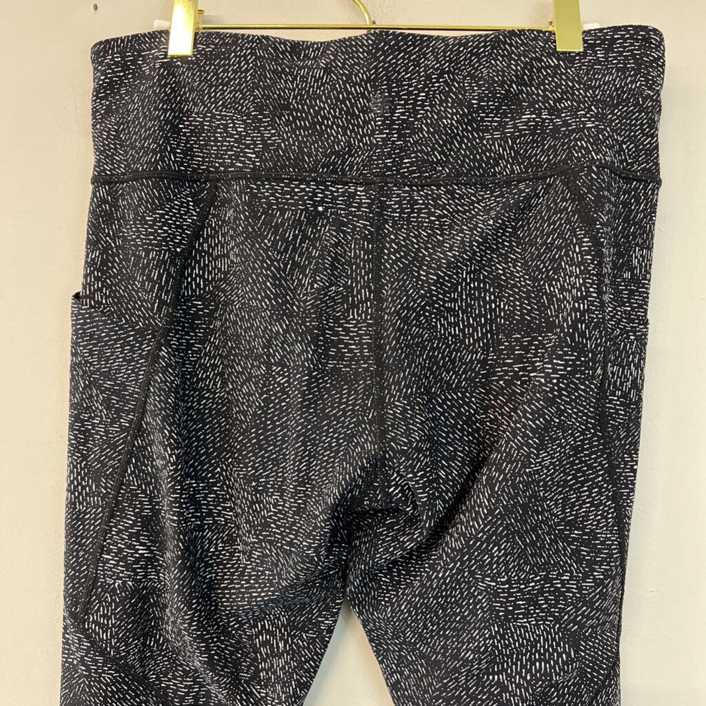 Athleta Black/ White Print Full Length Leggings Large