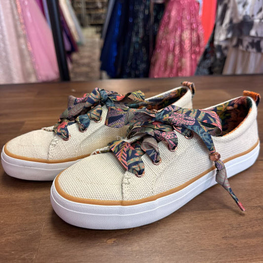 Sperry Women's Crest Vibe Seasonal Sneaker 6