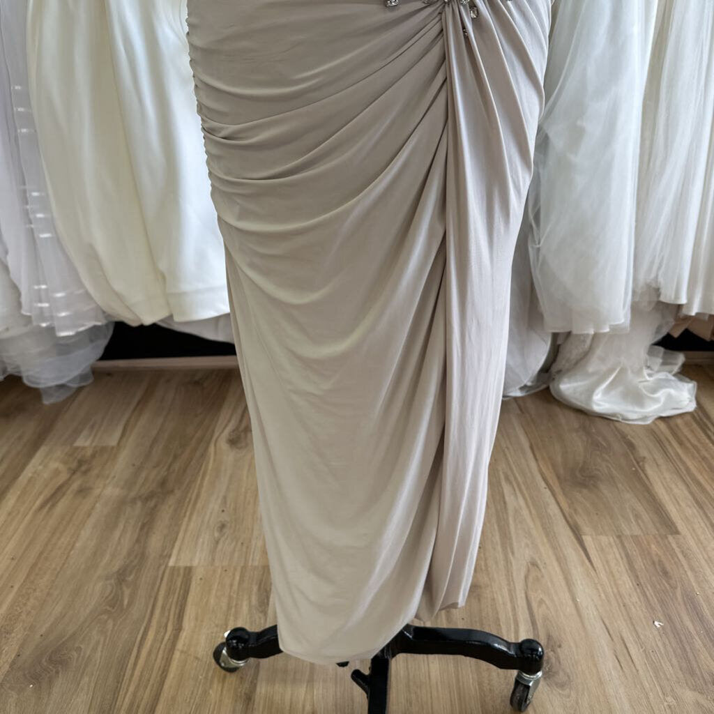 Mignon Ruched Stretch Long Formal Dress 2
