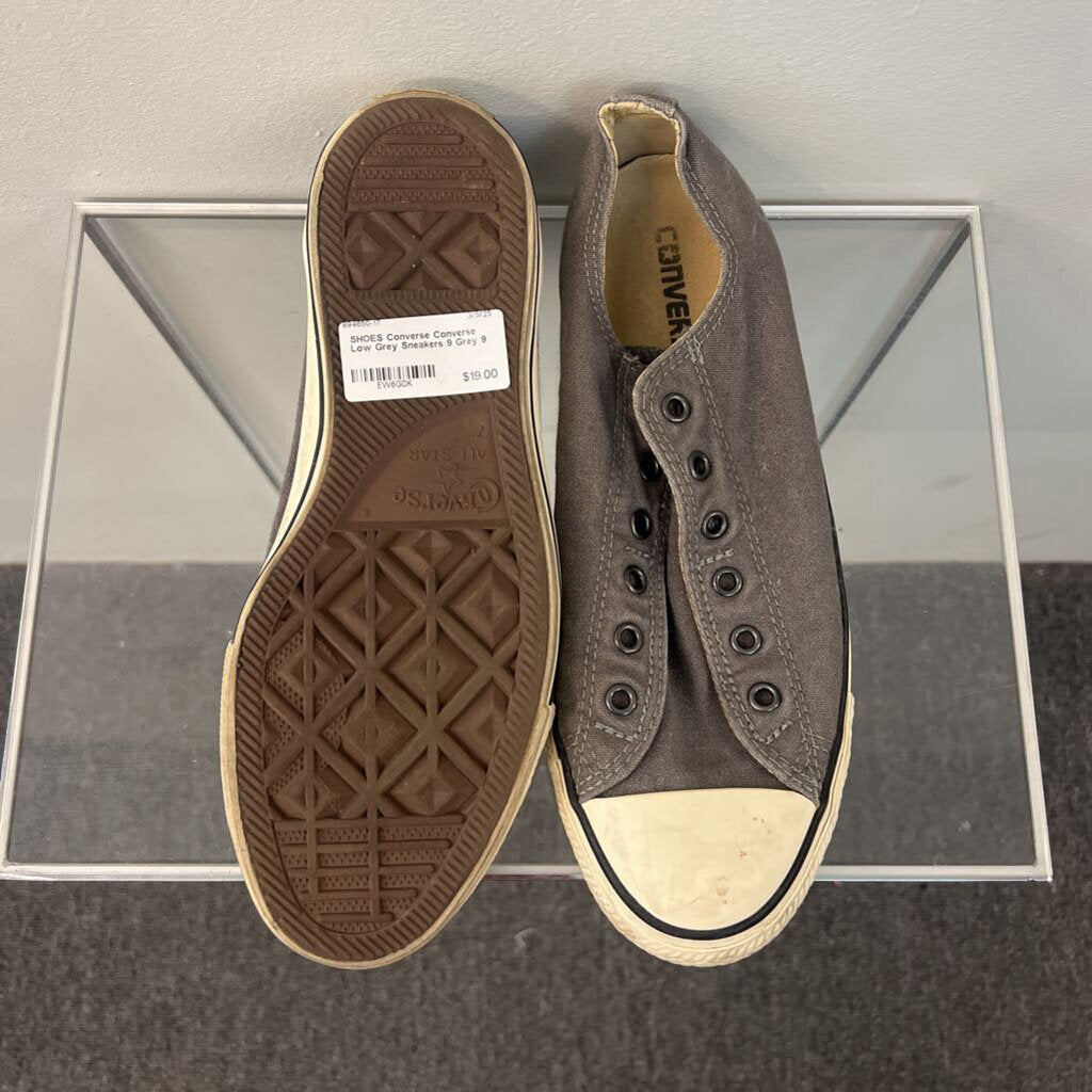 Converse Low Grey Sneakers 9