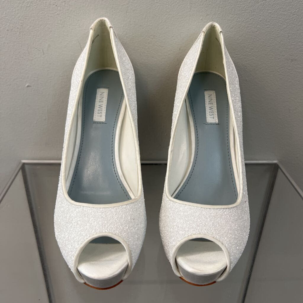 Nine West White Shimmer Sparkle Peep Toe Heels 8