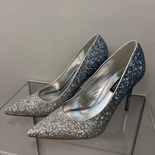 Nine West Silver Sparkle Pump Heels 8