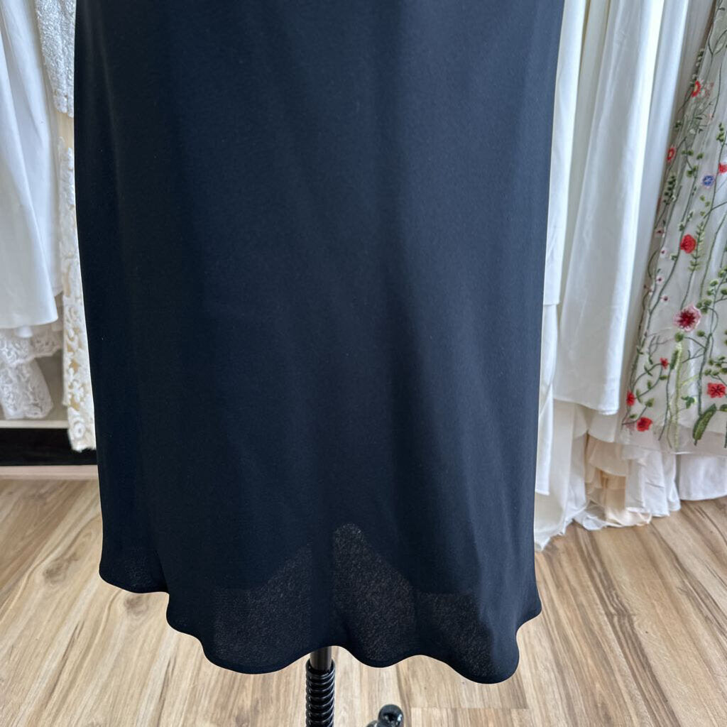 Black Embroidered V Neck Midi Dress Medium