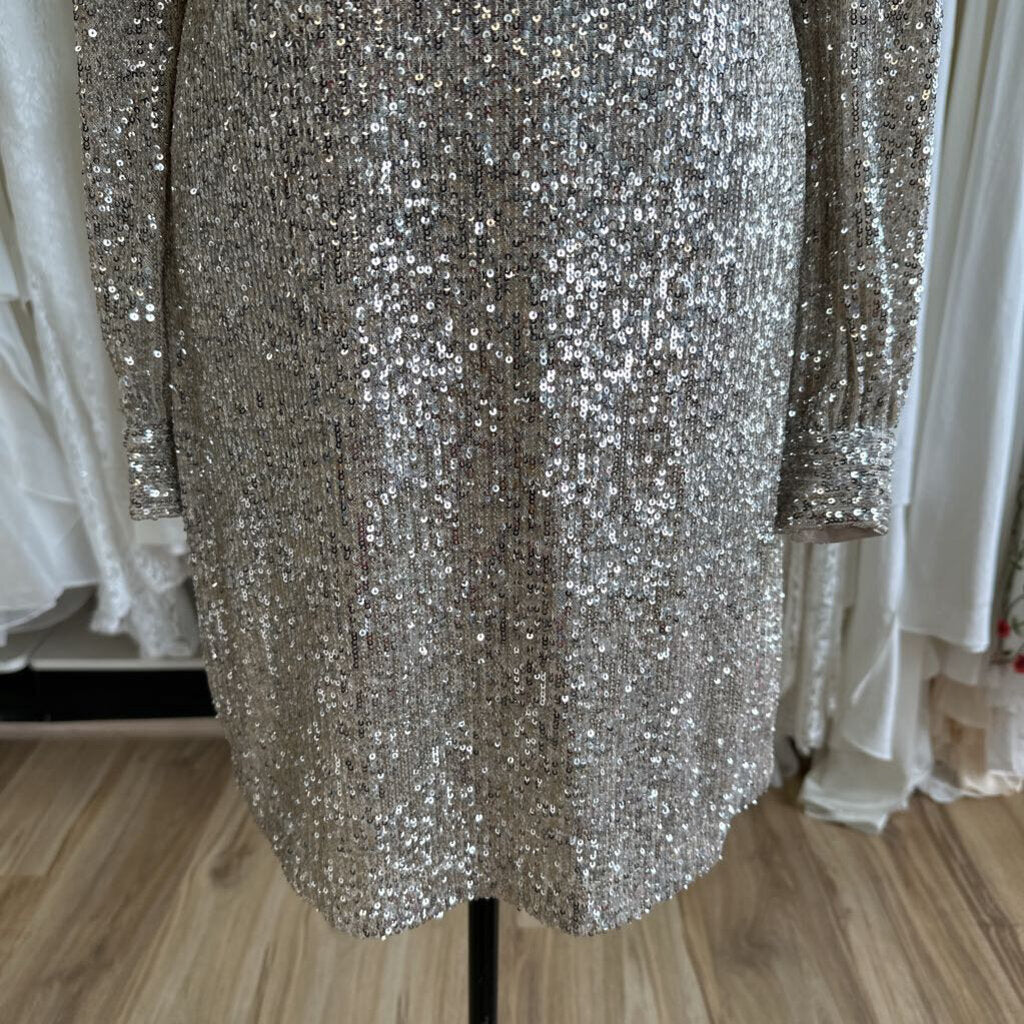 Le Chateau Gold/ Silver Sequin Long Sleeve Dress Extra Large