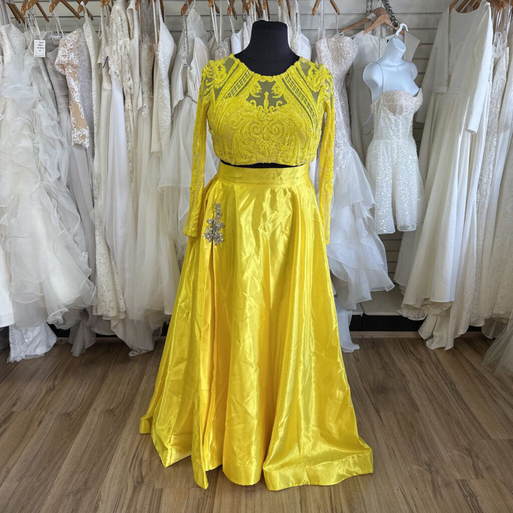 Yellow Three Piece Long Sleeve Long Formal Extra Large