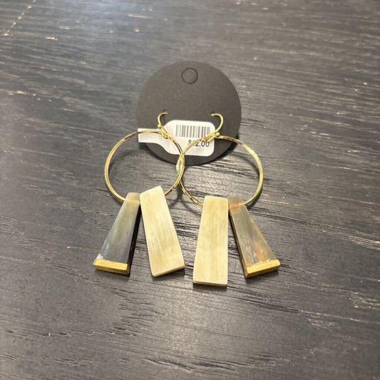 Gold/ Stone Circle Drop Earrings