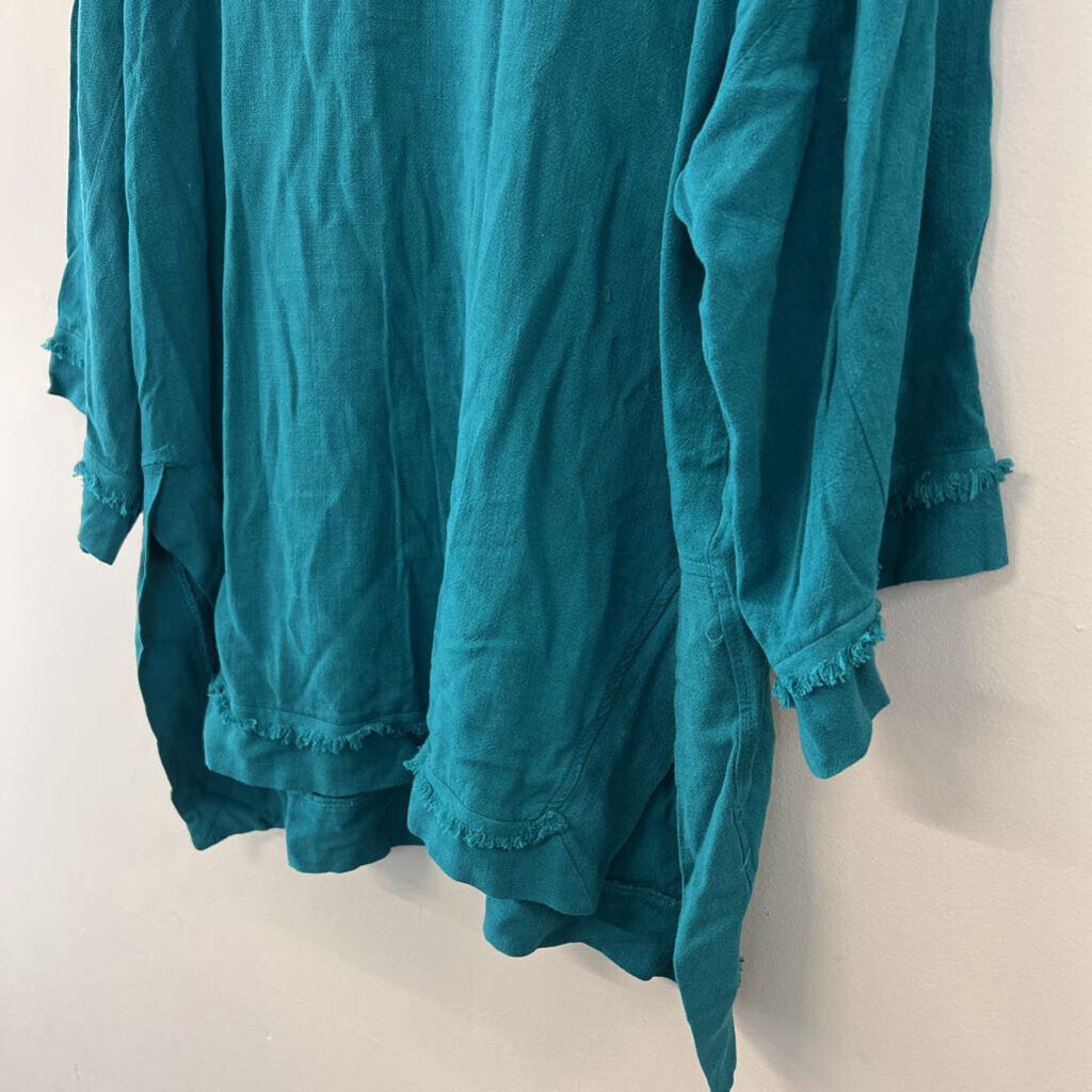 Umgee Teal 3/4 Sleeve Frayed Detail Top Small