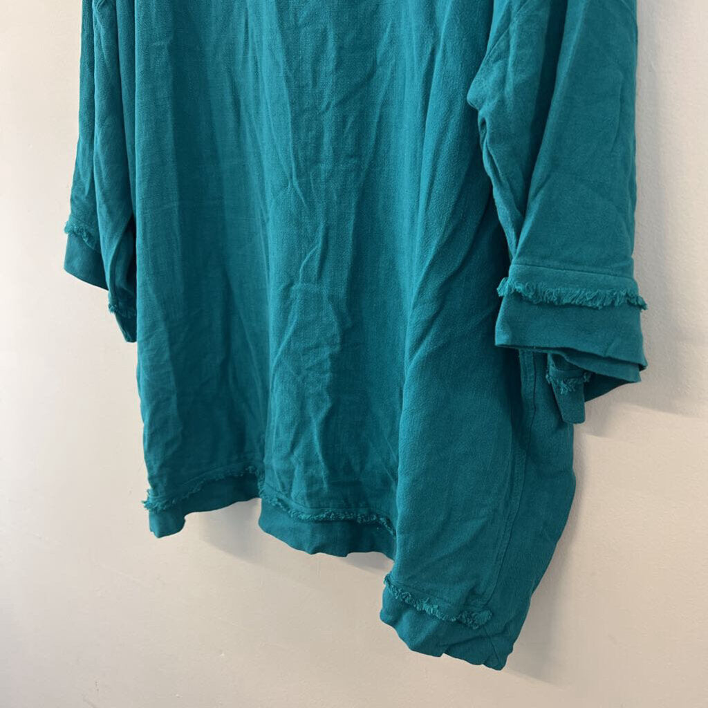 Umgee Teal 3/4 Sleeve Frayed Detail Top Small