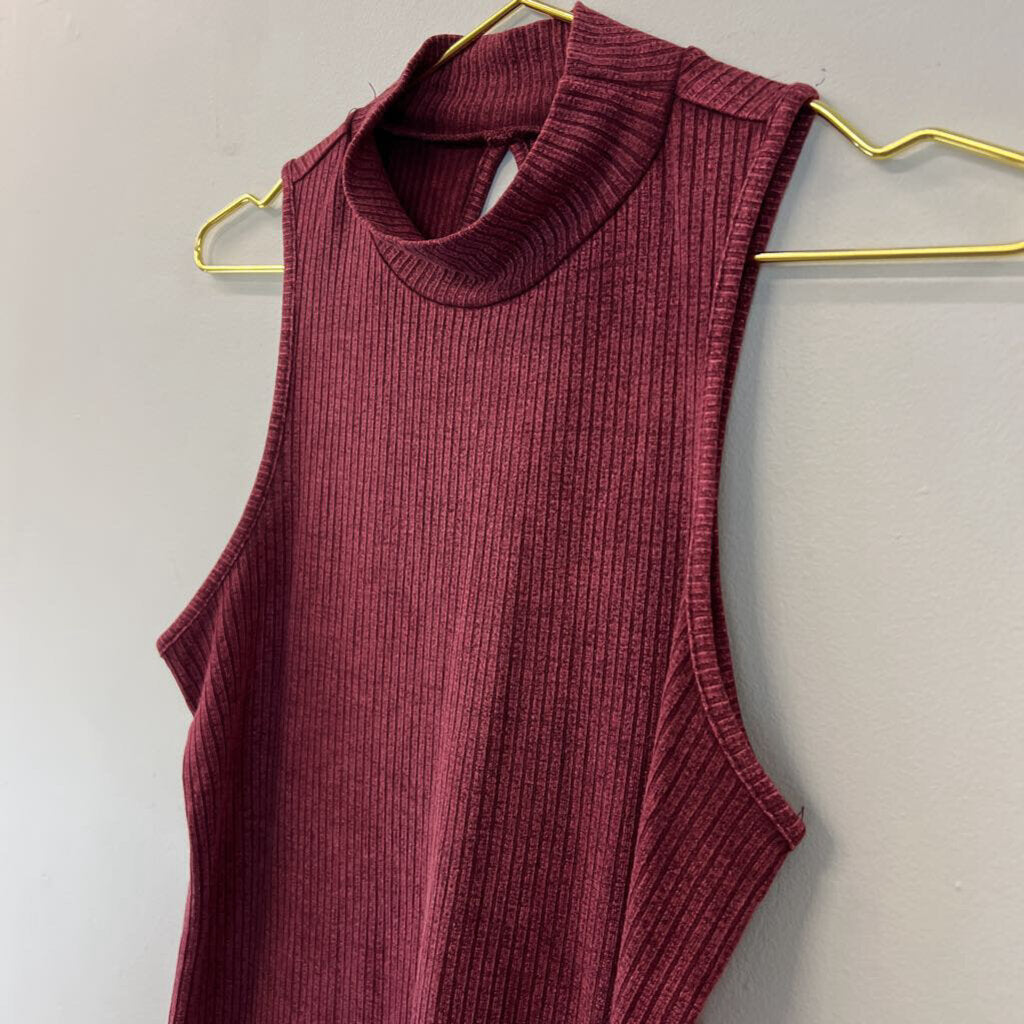 Burgundy Ribbed Mock Neck Sleeveless Top Large