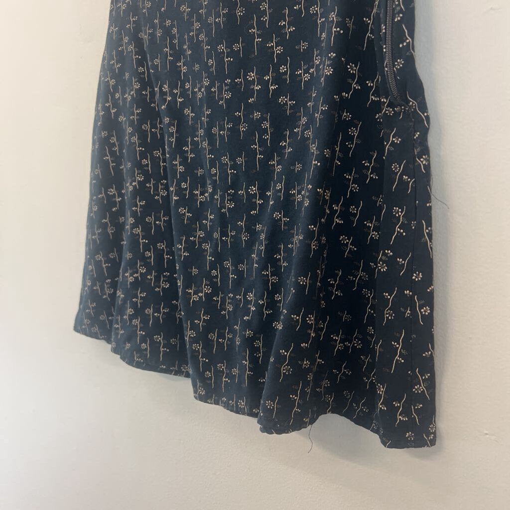 Wrapper Black/ Cream Print Skirt Extra Small