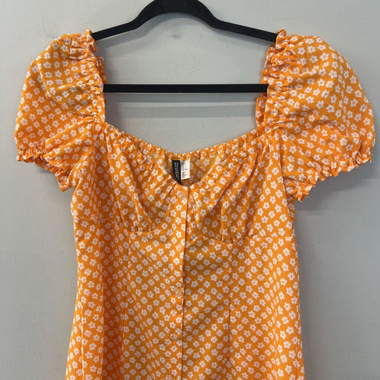 Divided Yellow/ White Flower Print Short Puff Sleeve Dress Medium
