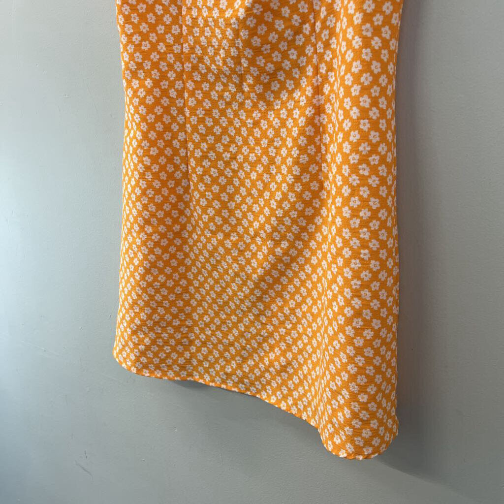 Divided Yellow/ White Flower Print Short Puff Sleeve Dress Medium