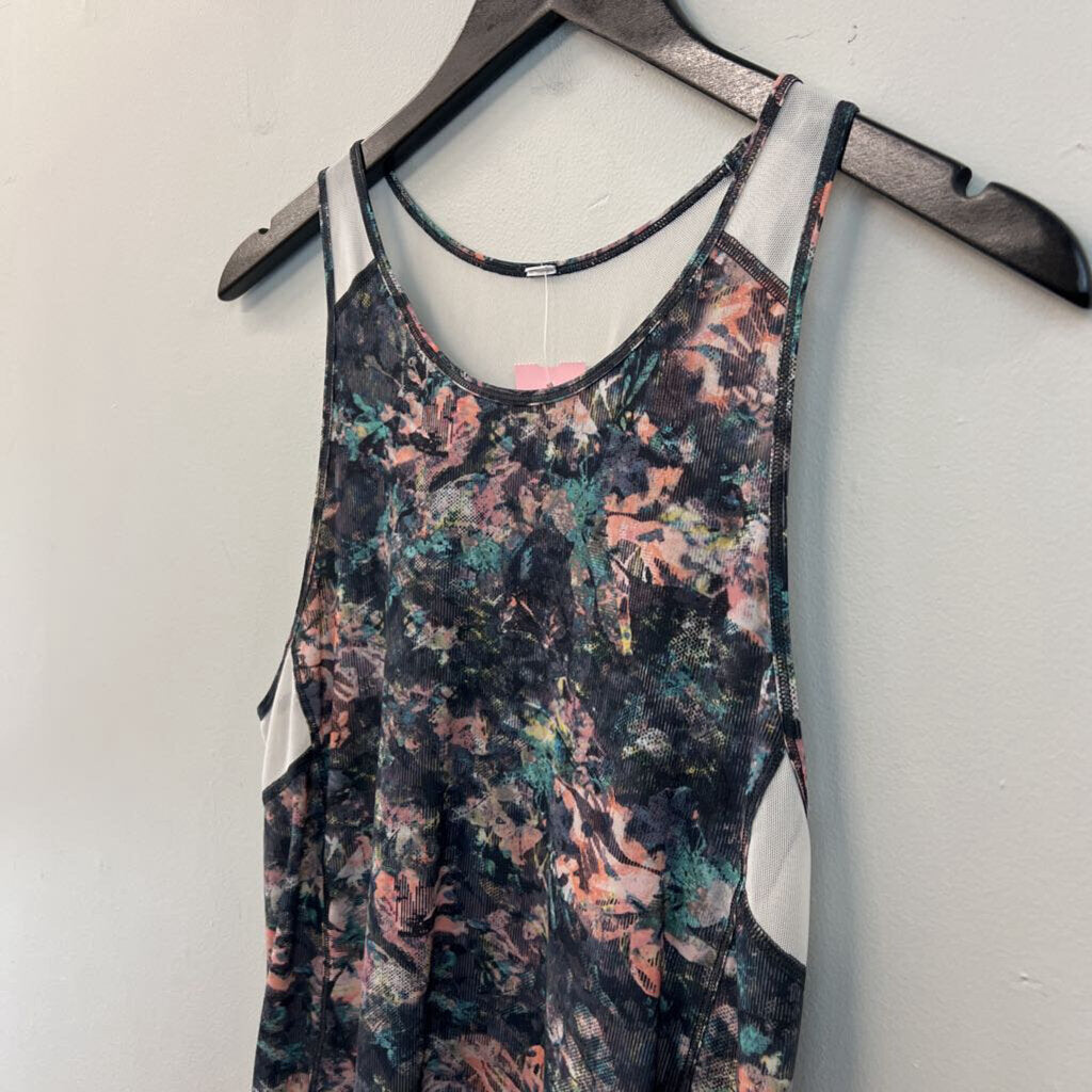 Lululemon Black/ Multi Print Sculpt Tank II Small