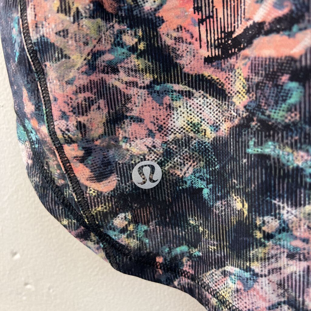 Lululemon Black/ Multi Print Sculpt Tank II Small