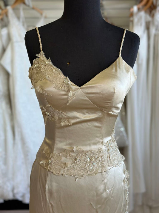 Cache Gold Silky Ruffle Skirt Lace Detail Two Piece Long Formal Dress 0
