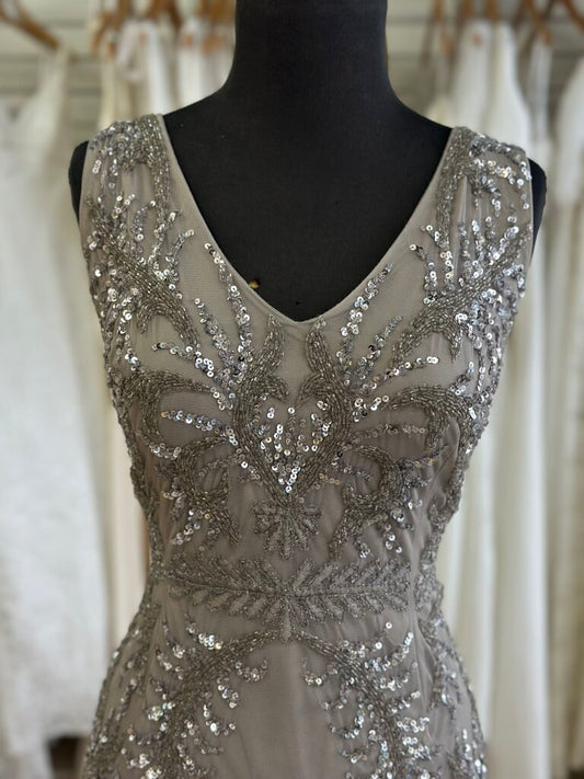 Adrianna Papell Grey Sequin/ Beaded Long Formal Dress 14