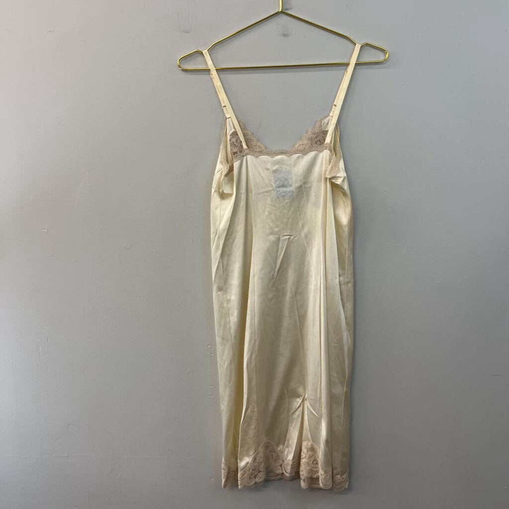 Vintage Vanity Fair Cream Silky Lace Slip Dress Small