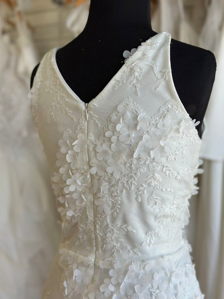 Dress The Population Ivory Lace/ 3D Flower Bridal Gown Large