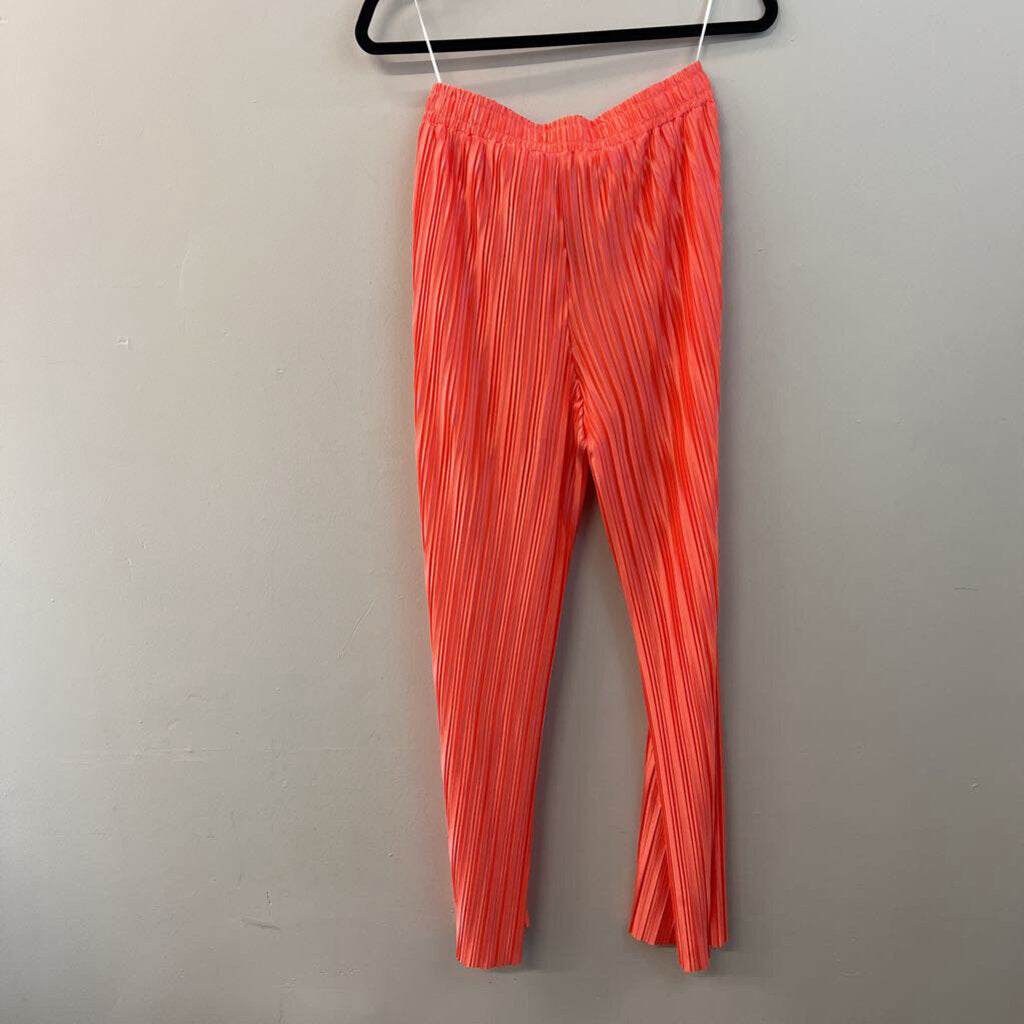 Hello Molly Coral Silky Pleated Convertible Wrap Top/ Pants Set Medium