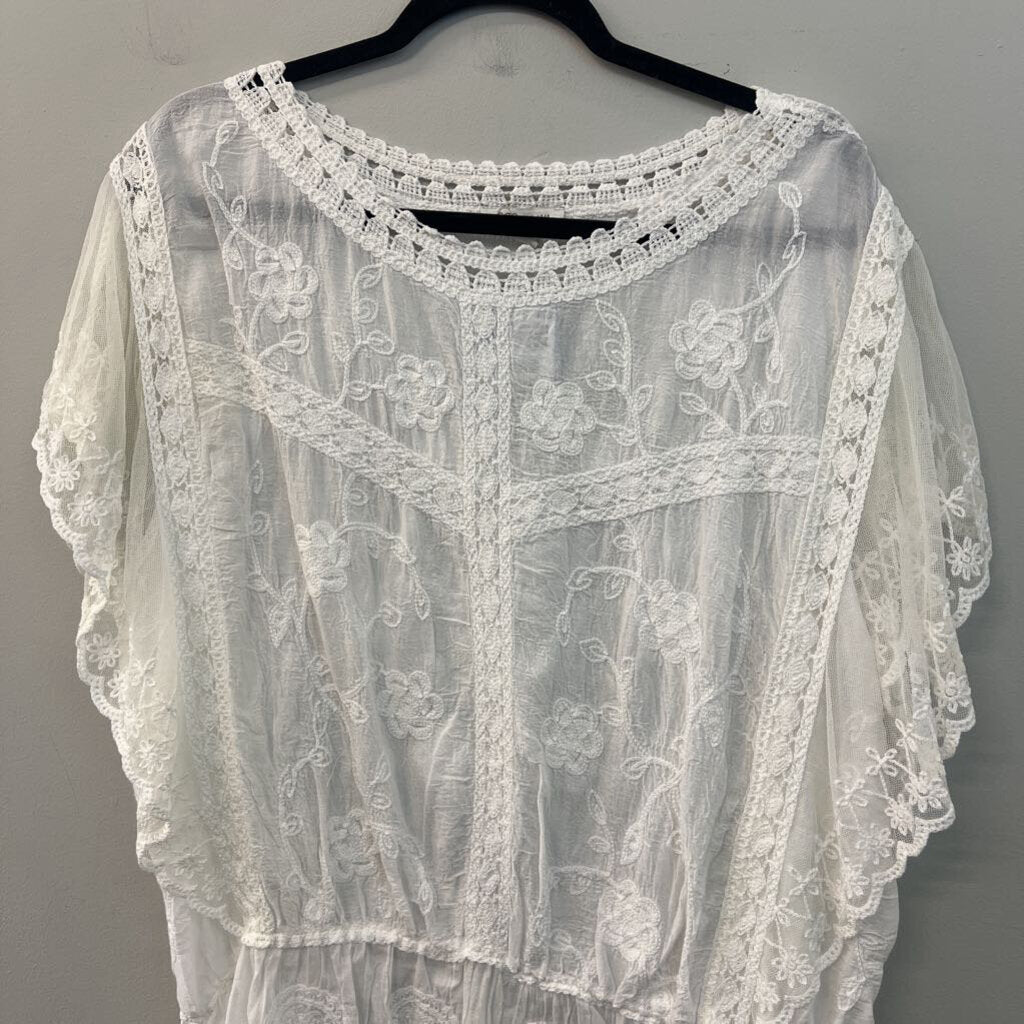 White Embroidered Lace Short Sleeve Top 18/20