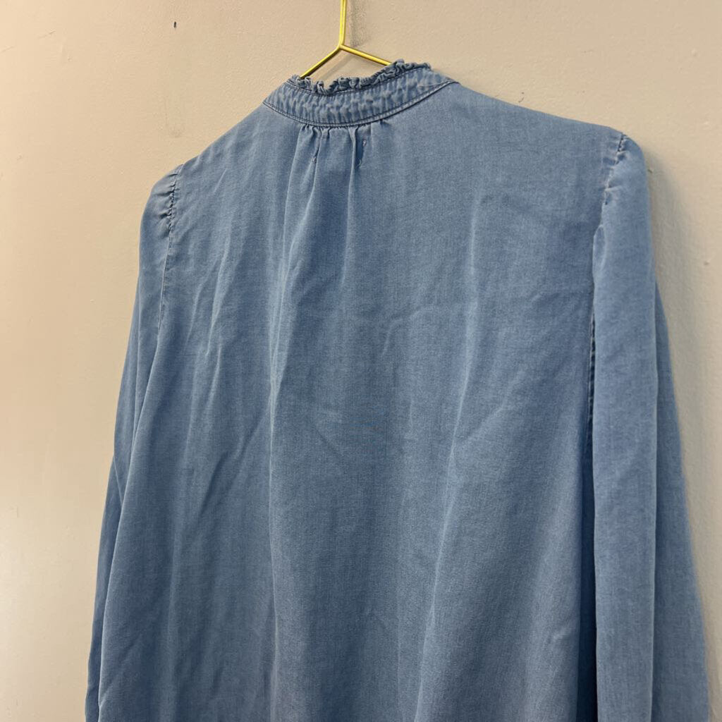 Wonderly Blue Chambray Long Sleeve Ruffle Detail Snap Front Top Medium