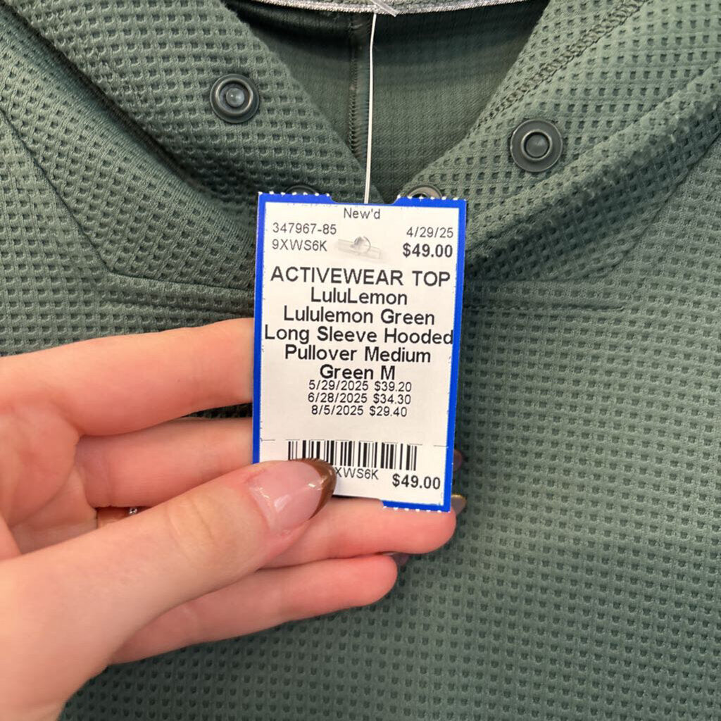 Lululemon Green Long Sleeve Hooded Pullover Medium