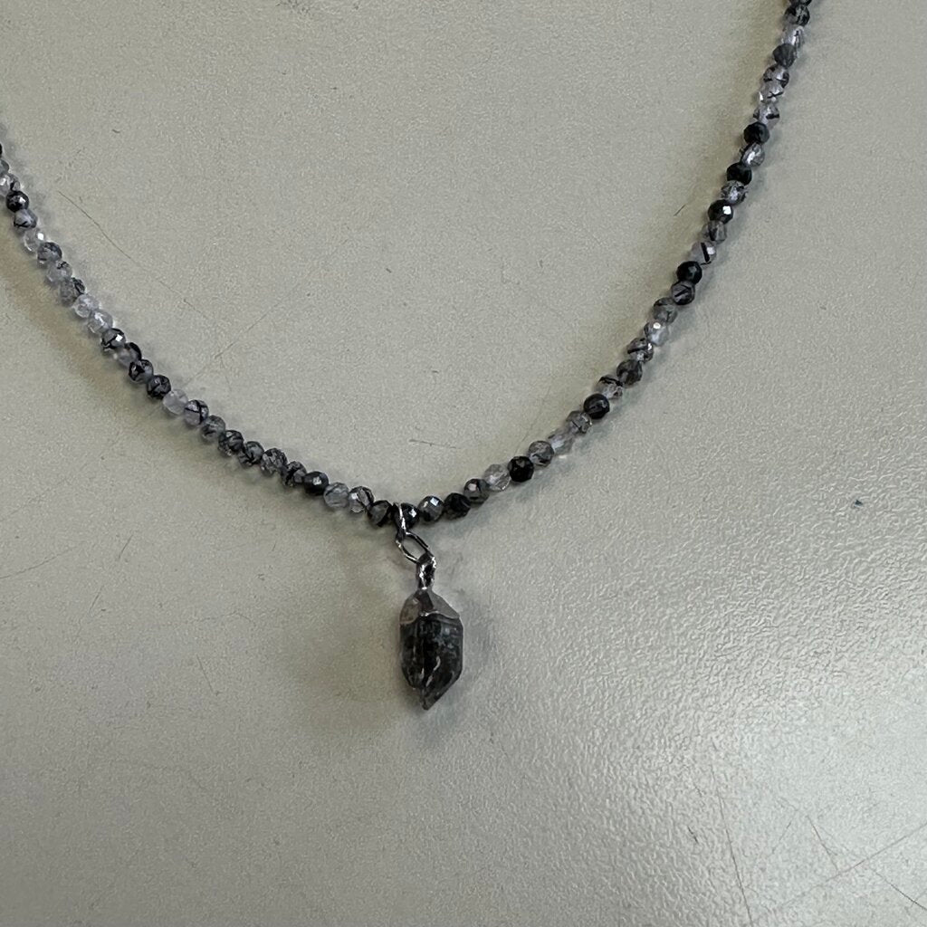 Anne Vaughan Beaded Simple Necklace