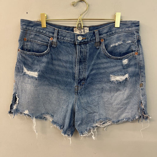 We The Free Medium Wash Distressed Denim Shorts 31