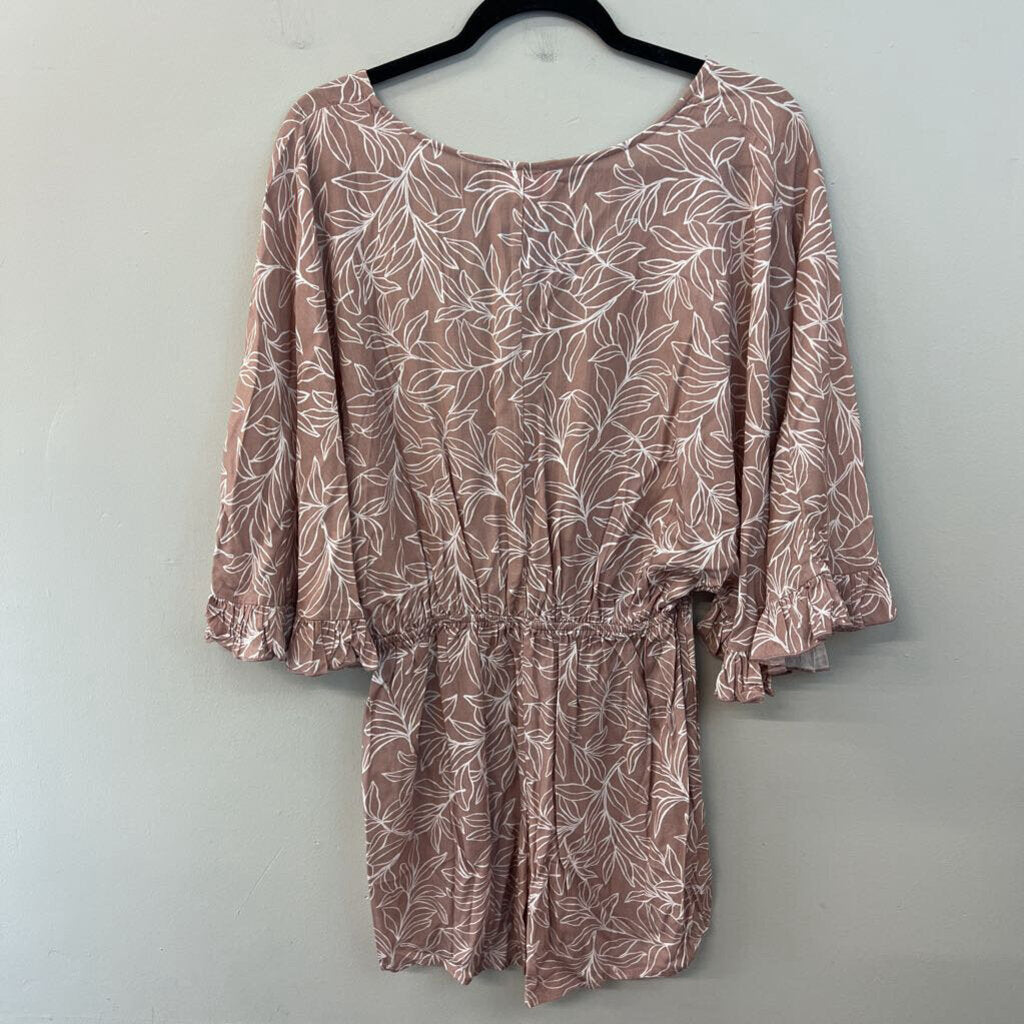 Pink Lily Mauve/ White Print Long Sleeve Romper Small