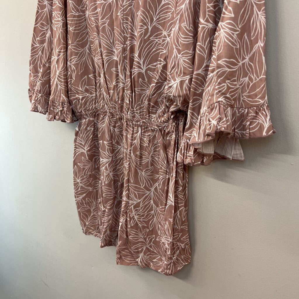 Pink Lily Mauve/ White Print Long Sleeve Romper Small