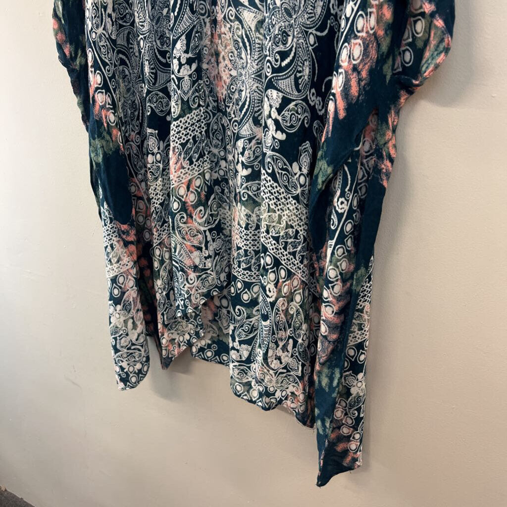 Altar'd State Blue/ Multi Print Short Sleeve Open Front Kimono Top One Size